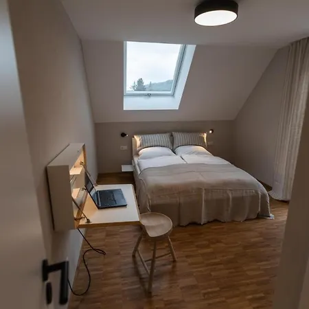 Freistehendes Renkenmuehle Naeher Kann Man Am Wasser Nicht Wohnen * Eberbach (Hohenlohe)